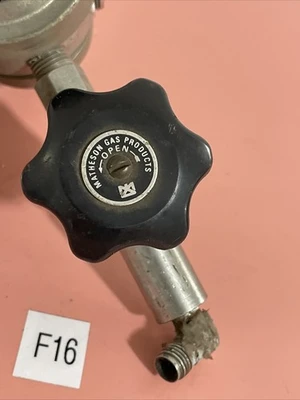 MATHESON 3800 GAS REGULATOR FAST SHIPPING +WARRANTY
