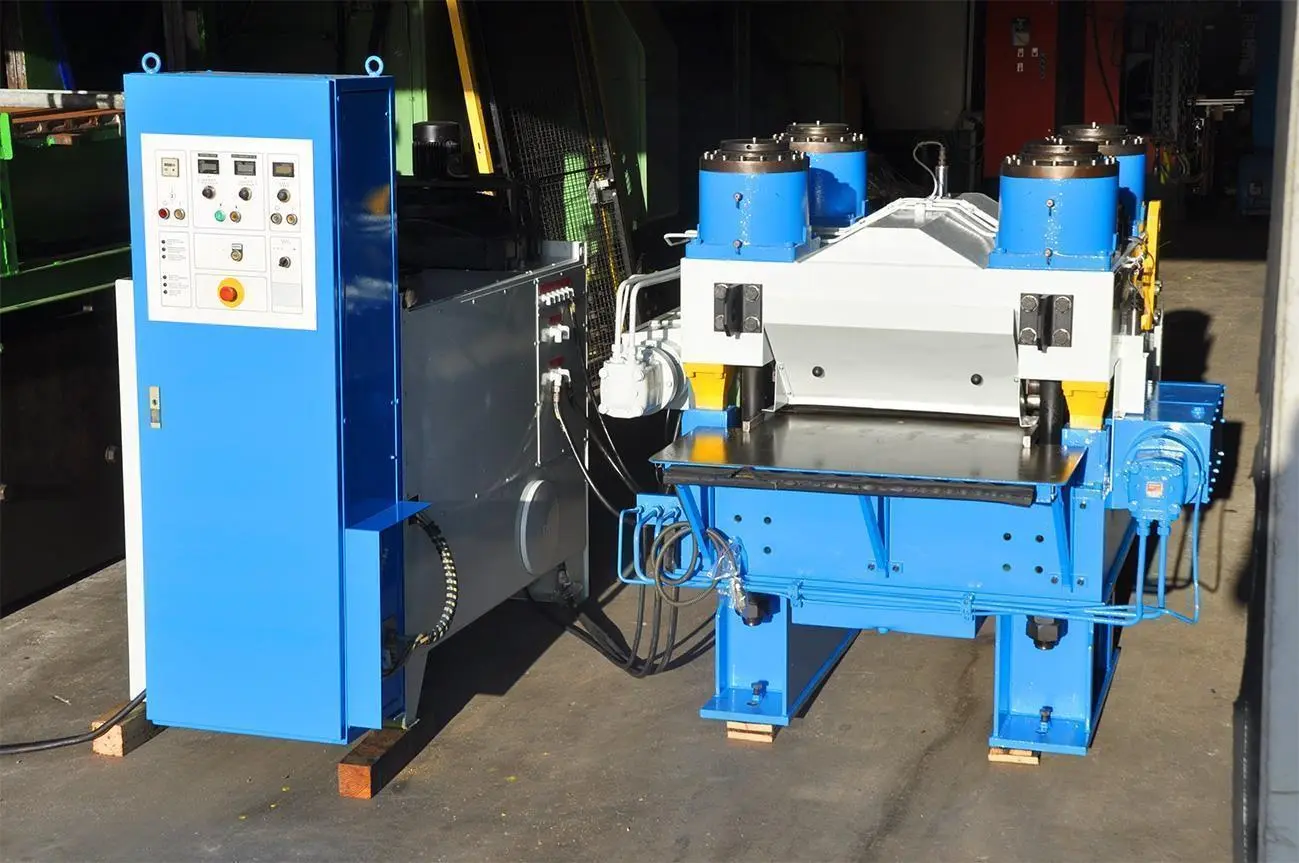USED HAMMERLE / GF PART STRAIGHTENER 750 X 12 MM