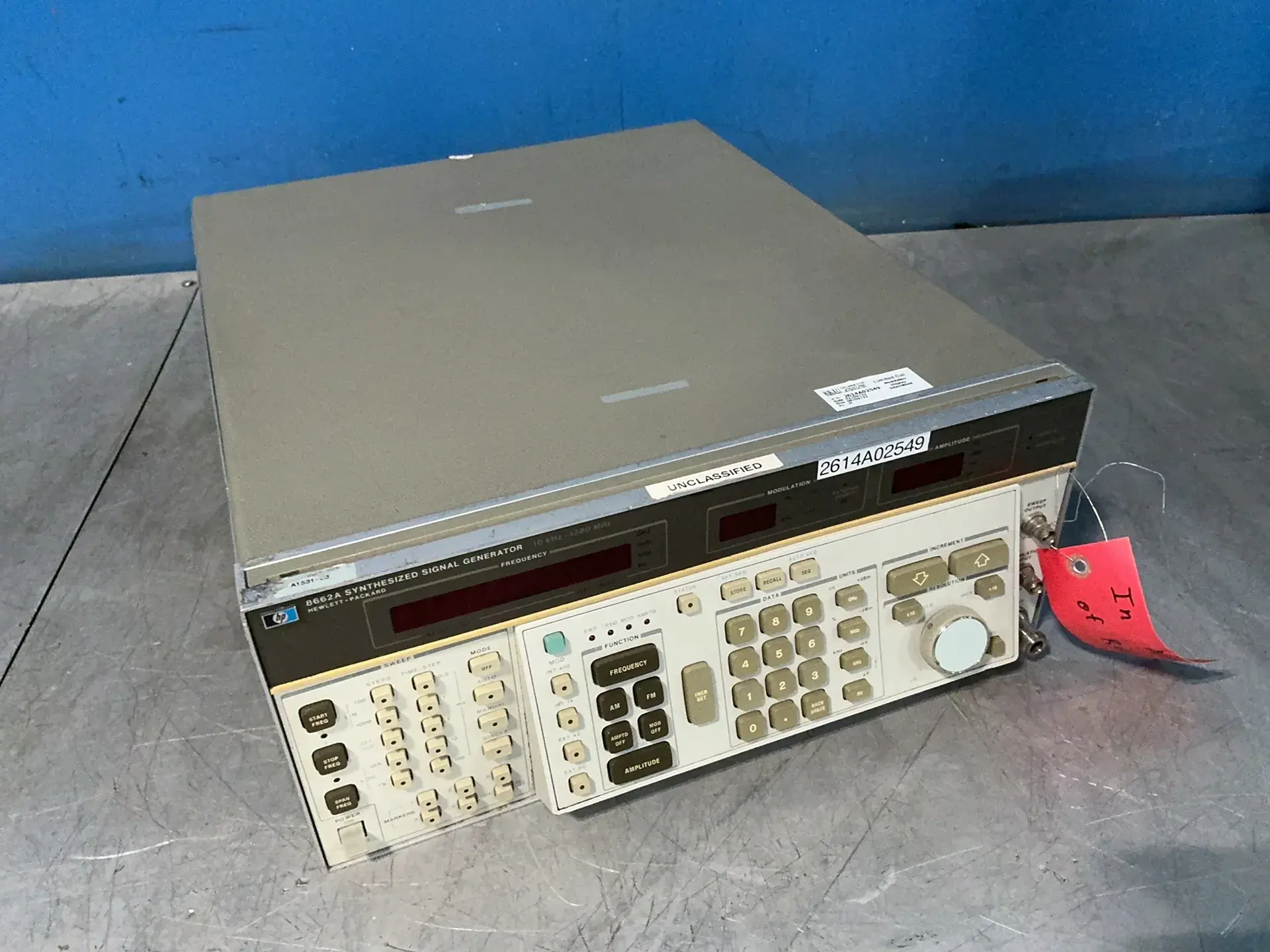 Used HEWLETT PACKARD 8662A Signal Generators Ohio US | HGR 24 #1460635