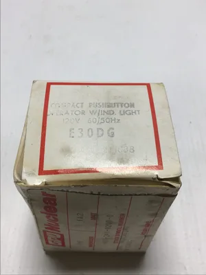 Cutler-Hammer E30DG Compact Pushbutton Operator W/Indicator Light