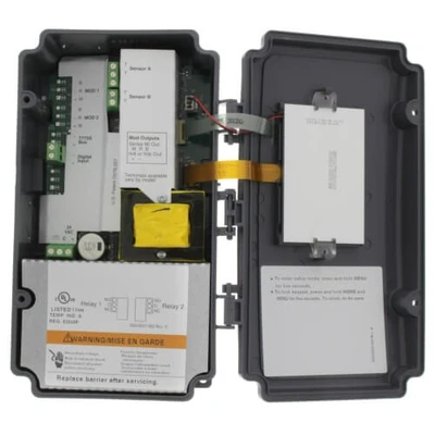 Honeywell T775B2032 Temperature Controller [New]
