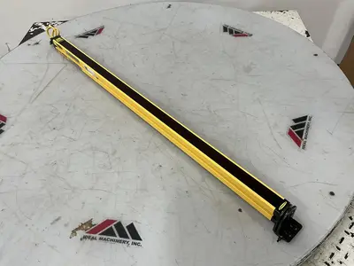 USED BANNER SLSR30-900P8