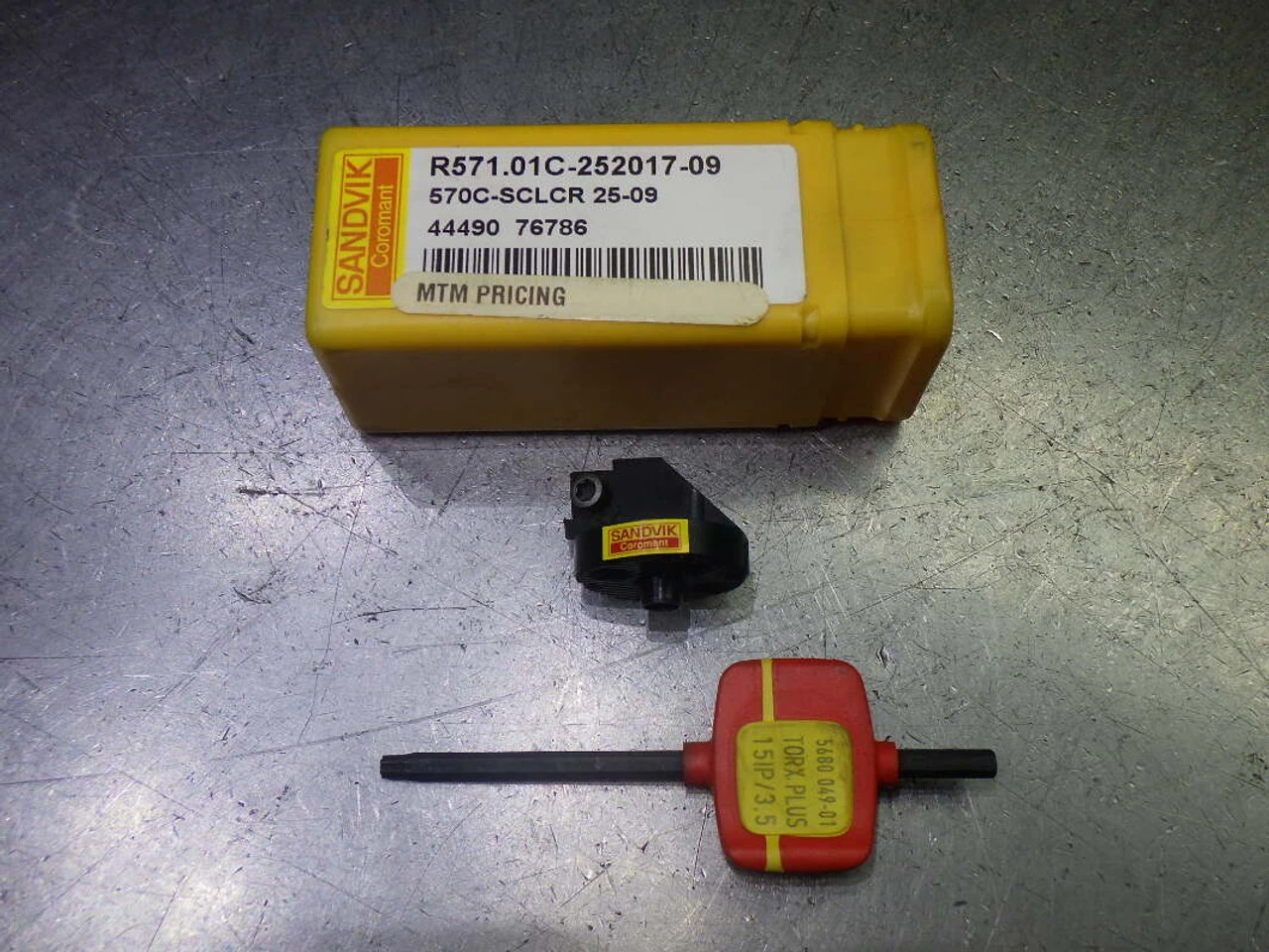 Sandvik SL25 32mm Coolant Thru Boring Head R571.01C-252017-09 (LOC2563A)