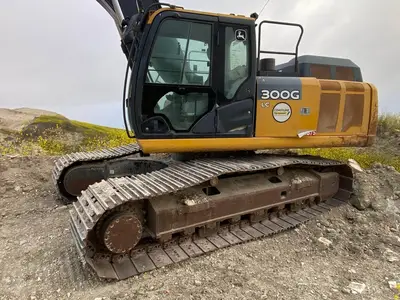 USED 2020 JOHN DEERE 300G LC