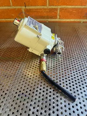 Used PROMATION P1-24PN4-ACDC PRECISION ACTUATION VALVE 300 LBS/35NM W/ 3.4" VALVE Valves/Fittings California US | Equipment Lab #1418448