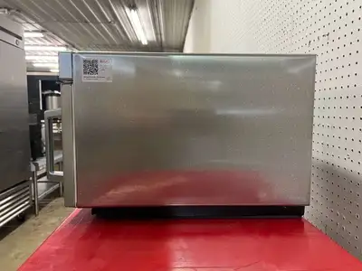 Used Amana Used 2025 Amana MDC12A2 Commercial 1200 Watt Microwave Oven 120V - TH1 Restaurant Small Appliances Illinois US | Falcon Restaurant Supply #1375008