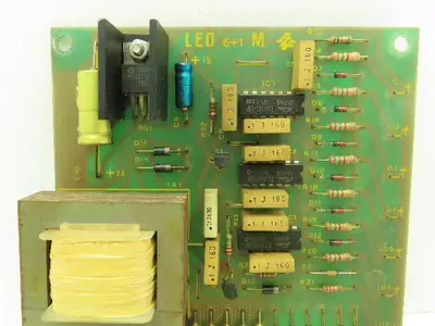 Static Control Systems LED6+1M M081/1 SCS Circuit Board PCB 110 VAC 6 Led Relay
