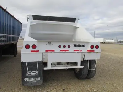 Used 2019 MIDLAND CROSS GATE BELLY DUMP Dump Trailers Manitoba CA | Conquest Truck & Auto Sales #1421336
