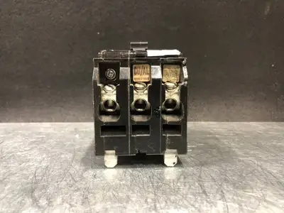 USED SQUARE D QO360
