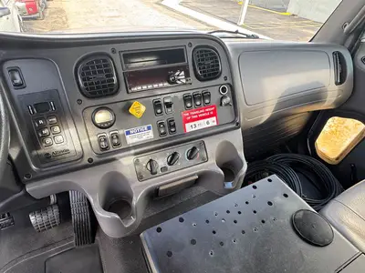 Used 2015 FREIGHTLINER M2 112 Bucket (boom) trucks Florida US | Truck and Van Outlet #1509191