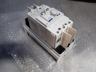 NEW ALLEN BRADLEY 140GG6C3C25KJMT