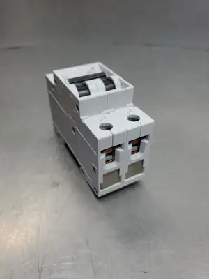 USED Siemens 5SX22 C0.5 Circuit Breaker, 0.5A, 400V, 2 Pole