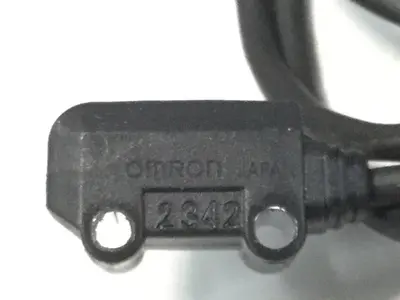 USED OMRON E3T-ST11