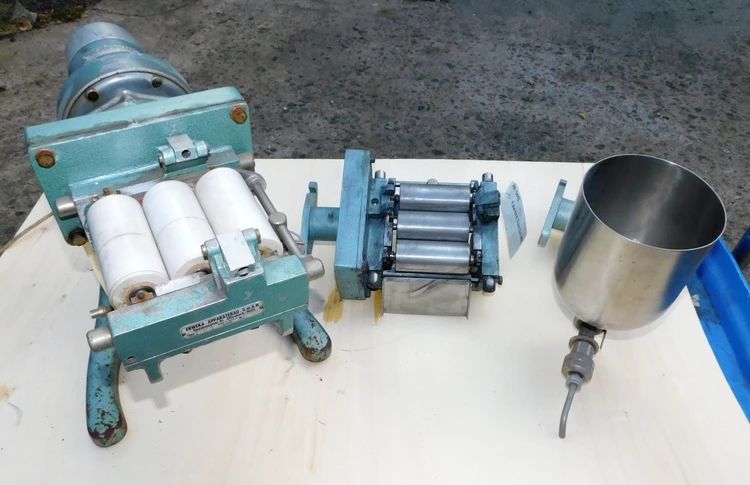 Used EWEKA THREE ROLL MILL 3 ROLL LAB MILL Roller Mills New Jersey US | Champion Trading Corporation #423948