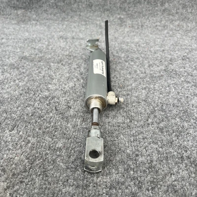 Used SAM PACKAGING LLC SP605-517 Pneumatic Cylinders California US | Davliegogo LLC #1707841