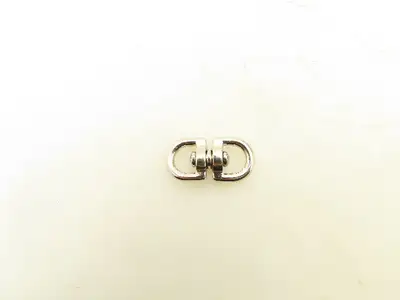 EquipRite 3/8" x 1-1/2" Double Swivel Cable Snap Eye Hook Link  Box of 300