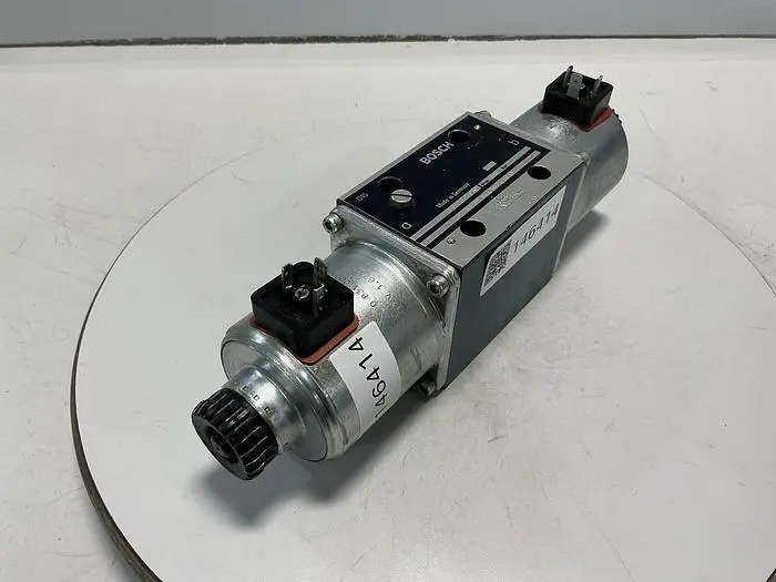 Used BOSCH 0 810 001 050 Valves/Fittings Michigan US | Ideal Machinery #693920