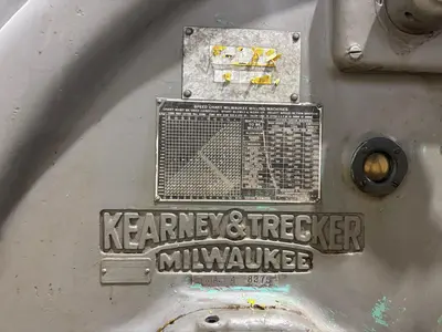 #3 KEARNEY & TRECKER MILWAUKEE MODEL #3 VERTICAL MILLING MACHINE 64" x 13" x 10 HP: YOBRO #24458
