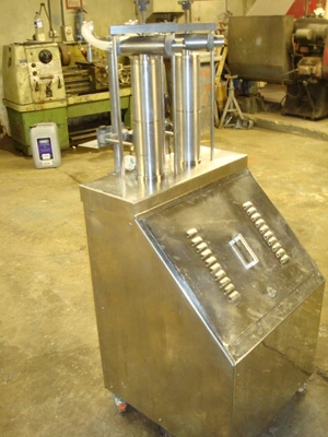 Purdy Bancroft 2/4 Head Filling Machine
