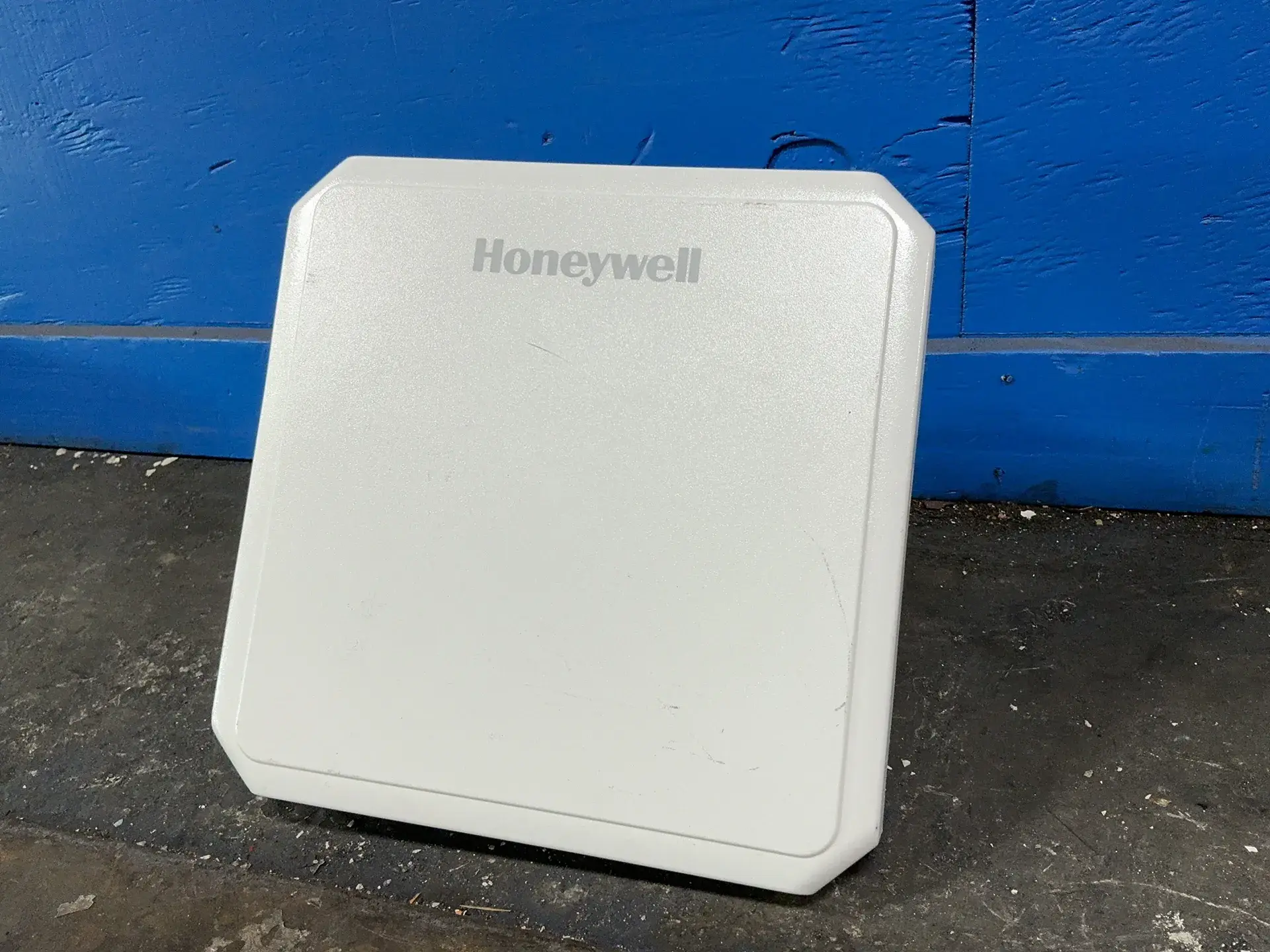 Used HONEYWELL 1A40A Antennas EMI EMC Equipment Ohio US | HGR 24 #1425468
