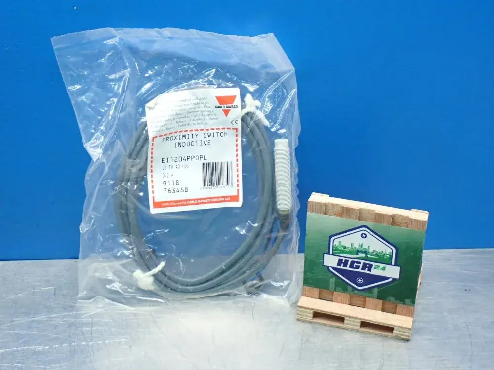 NEW CARLO GAVAZZI EI1204PP0PL
