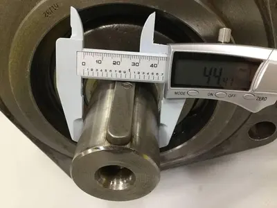 USED BRUENINGHAUS HYDROMATIK AA4 VSO 125 SO 43 A 633