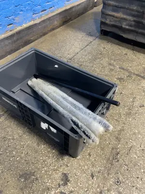 Metal Cylinder