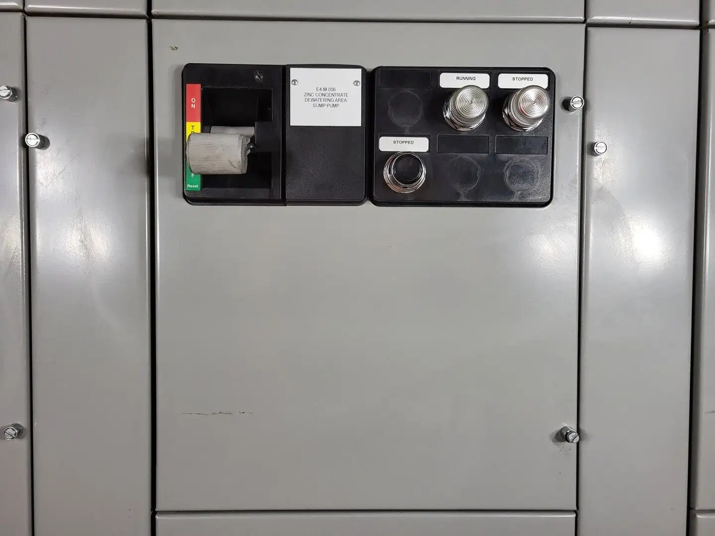 5 hp, 600V, 15A, 3-Ph FVNR Starter, Size 1 Bucket for Freedom 2100 MCC Frame