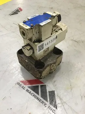 USED YUKEN DSG-01-2B2-D24-5079
