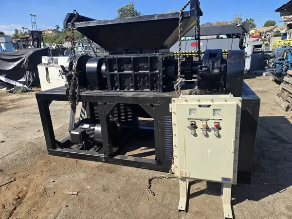 Used KUNJIE _UNKNOWN_ Dual Rotor or Single Rotor Shredders California US | TNT Industrial #1094308