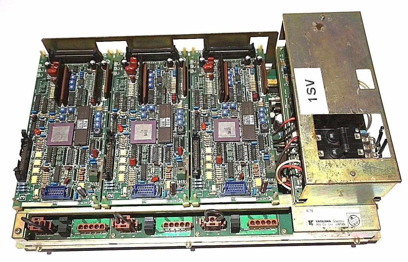 USED YASKAWA CACR-TM333Z1SPY8 SERVOPACK SERVO DRIVE CACRTM333Z1SPY8