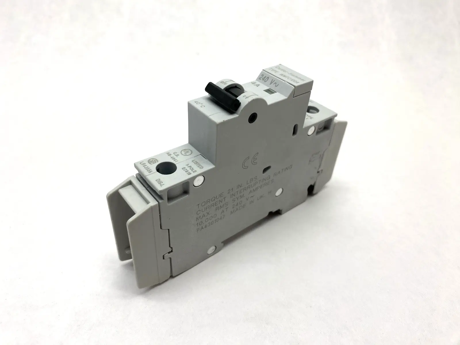 New | in-Stock Cutler-Hammer 240V Breaker, Din Rail Mount 4A Circuit Breakers Michigan US | Maverick Industrial Sales #1486170