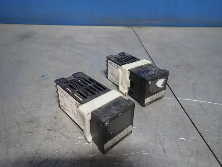 Used OMRON E5CJC2F Electrical Controls | HGR 24 #748082