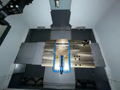 2022 HAAS DM-1 VMC (5 AXIS) | Production Asset (4)