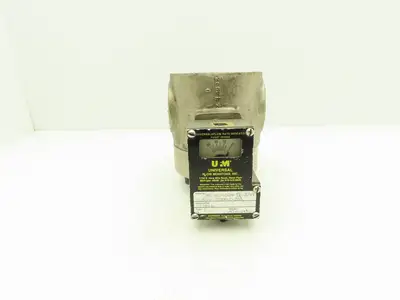 UFM Flow MH-NSF50GM-12-32V1 0-M3WR-PC4M-C-Z86 Flow Monitor 1-1/2"NPT B10481