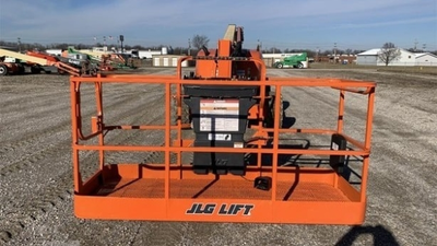 USED 2023 JLG 600 AJ