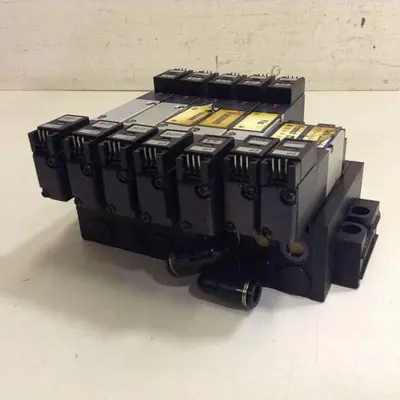 USED KOGANEI A180-4E2-CPLL-12W-1L