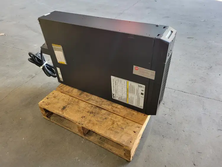 Used SCHNEIDER SRT5KXLT Power Supplies British Columbia CA | Lenmark #1743713