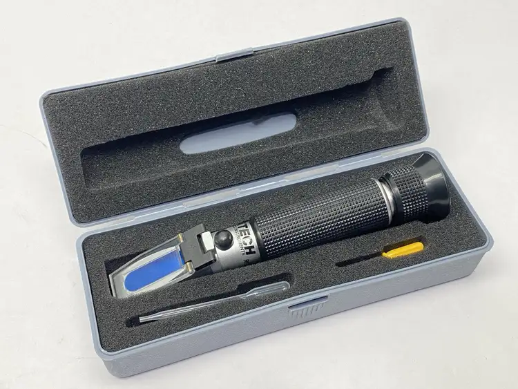 Used EXTECH PORTABLE SUCROSE 0-10% BRIX REFRACTOMETER Misc Industrial Equipment | Maverick Industrial Sales #1099365