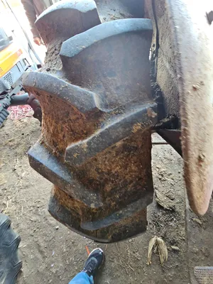 FERGUSON 35 Tractor | Iron Listing (9)