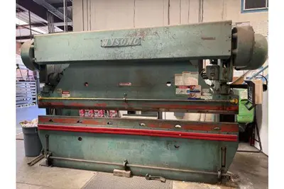 Wysong Mdl. 90-10 10’ x 90 Ton CNC Press Brake, s/n PB56122, w/ Hurco AutoBend CNC Control