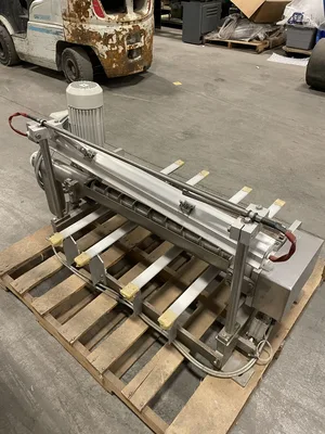 27” Stainless Steel Chocolate Licker / Screw Feeder, 3” Diameter Auger