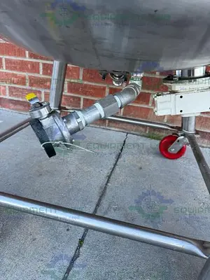 USED PRECISION STAINLESS 450 LITER STAINLESS STEEL JACKETED REACTOR 45 PSI, 3/4 MOTOR