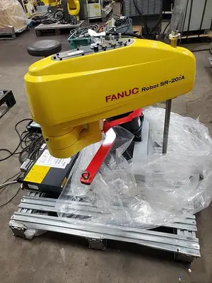 USED 2022 FANUC SR-20IA
