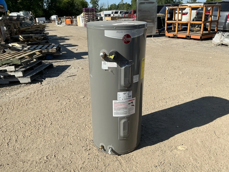 Used RHEEM PERFORMANCE XE40T06MH45U1 Water Heaters Michigan US | Miedema Asset Management Group #1180734