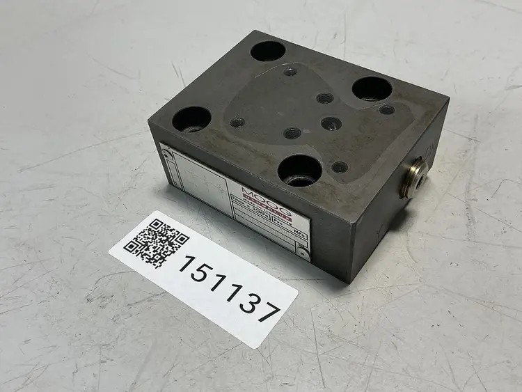 Used MOOG HYDROLUX CCE16B6RMA0V06/A12 Valves/Fittings Michigan US | Ideal Machinery #689539