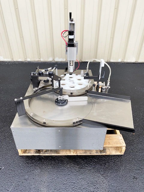 Used _UNKNOWN_ PORTABLE FILLER/CAPPER Piston Fillers Connecticut US | Litchfield Packaging Machinery #685733