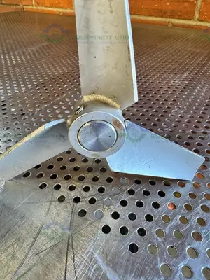 Used 39" STAINLESS STEEL MIXING SHAFT 1" DIAMETER W/ 7" IMPELLER Agitator Shaft California US | Equipment Lab #1413974