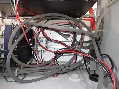 USED SICK 2099381