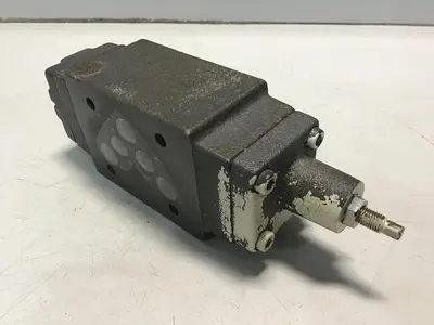 Used YUKEN SD1150-0-1001 Valves/Fittings Michigan US | Ideal Machinery #1252276